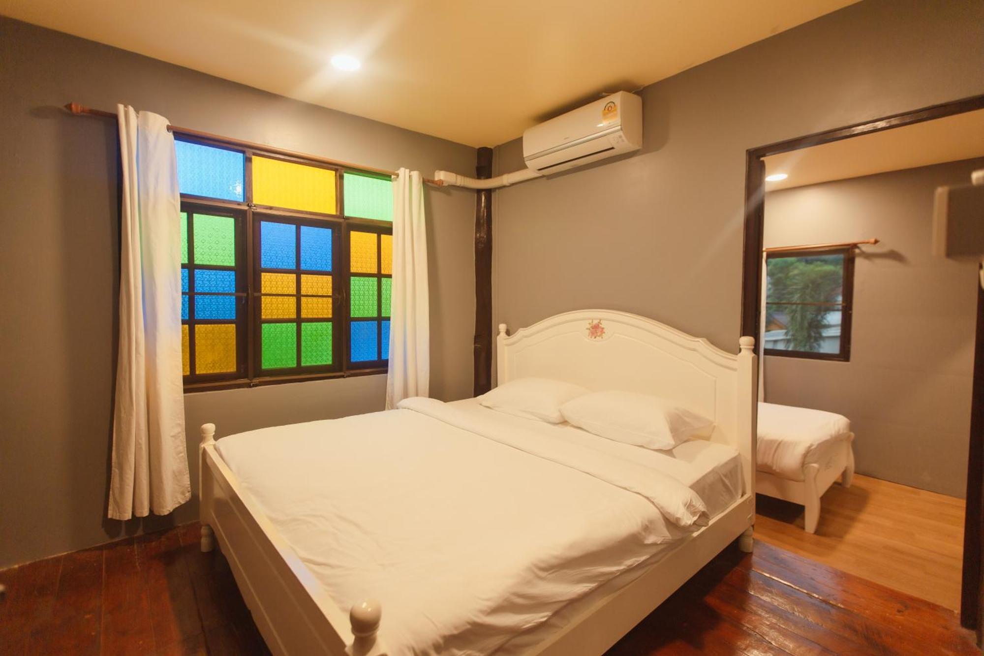 Agga Cnx Hostel Čiang Mai Exteriér fotografie