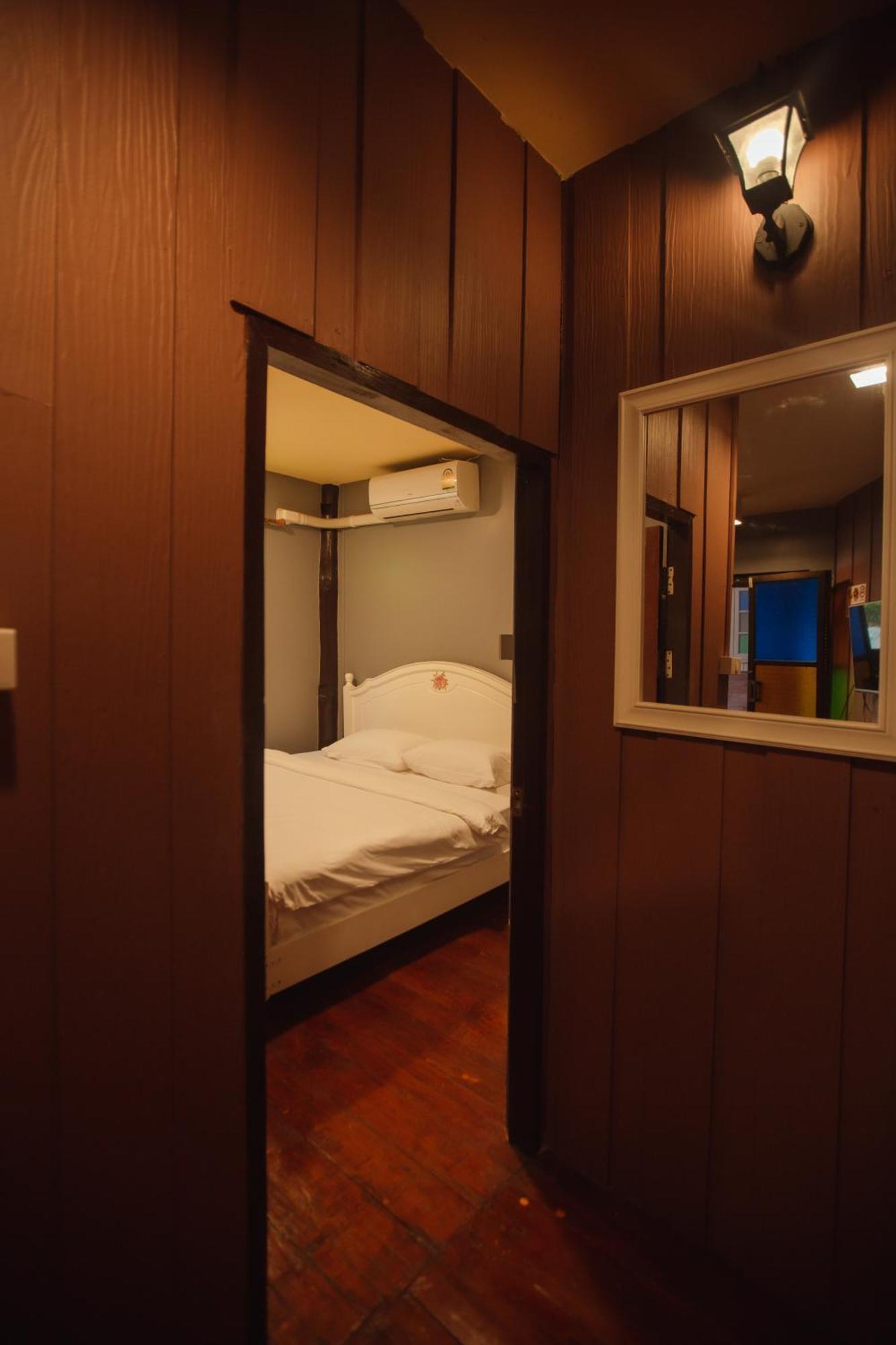 Agga Cnx Hostel Čiang Mai Exteriér fotografie