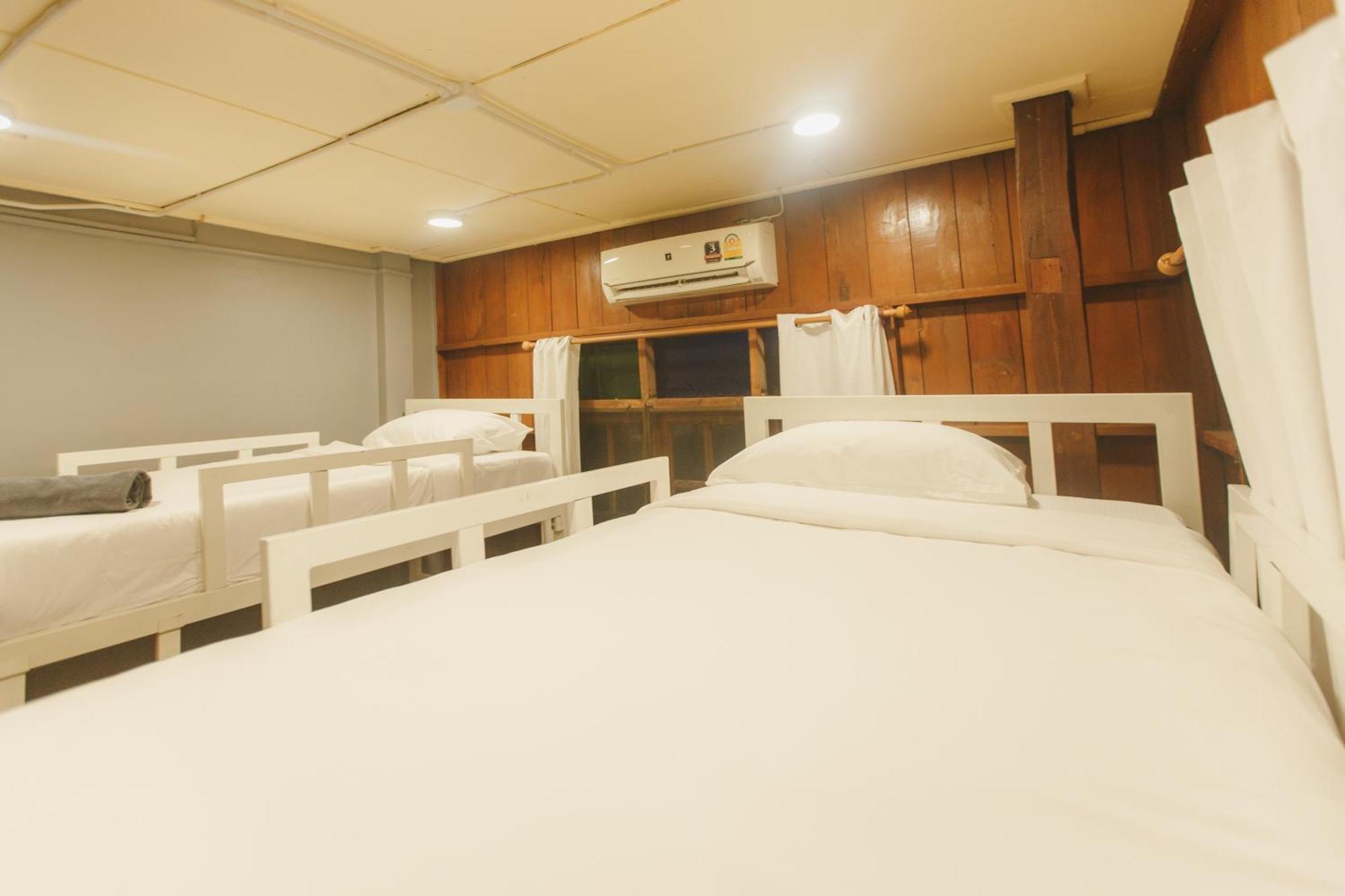 Agga Cnx Hostel Čiang Mai Exteriér fotografie