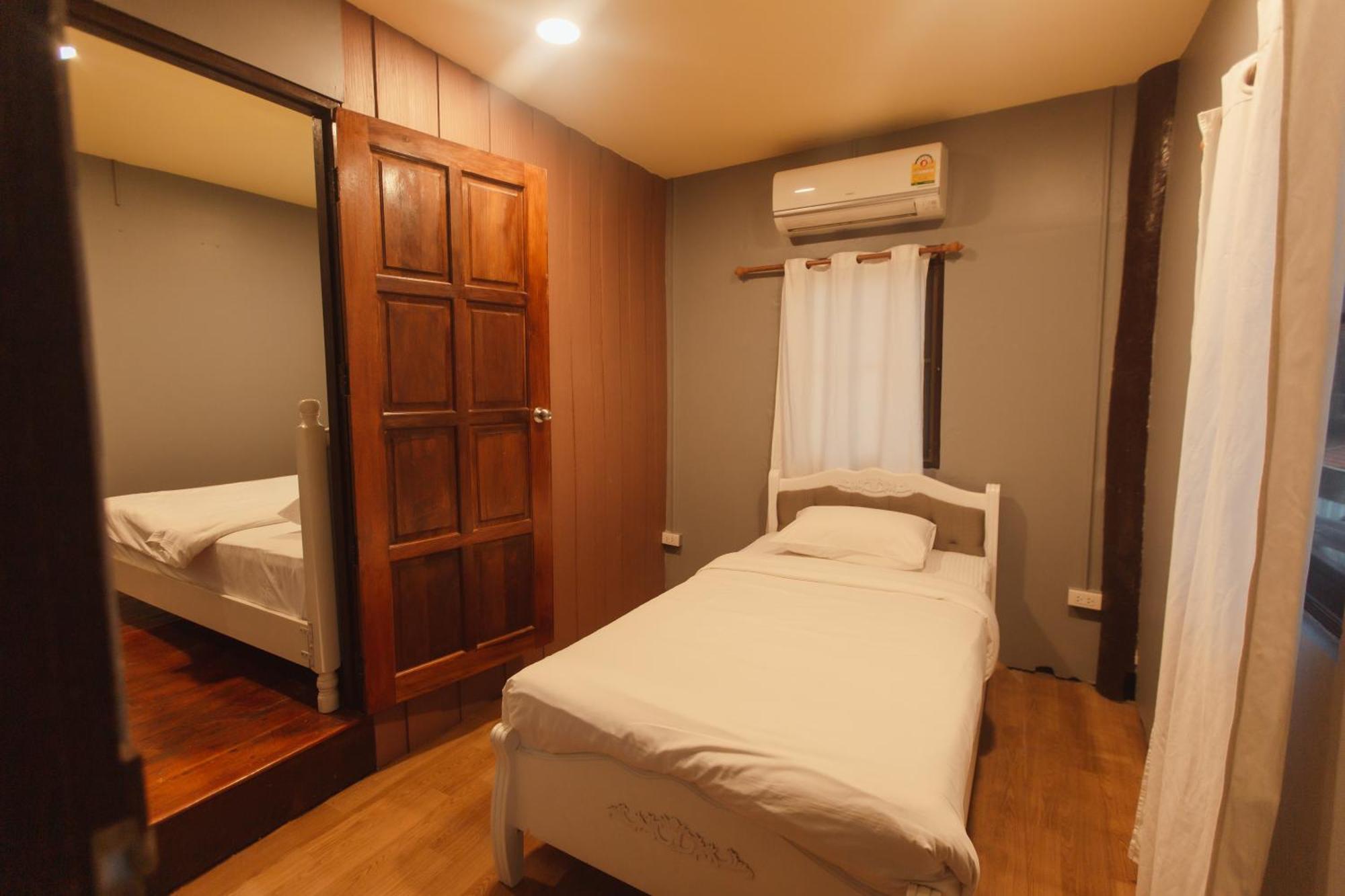 Agga Cnx Hostel Čiang Mai Exteriér fotografie