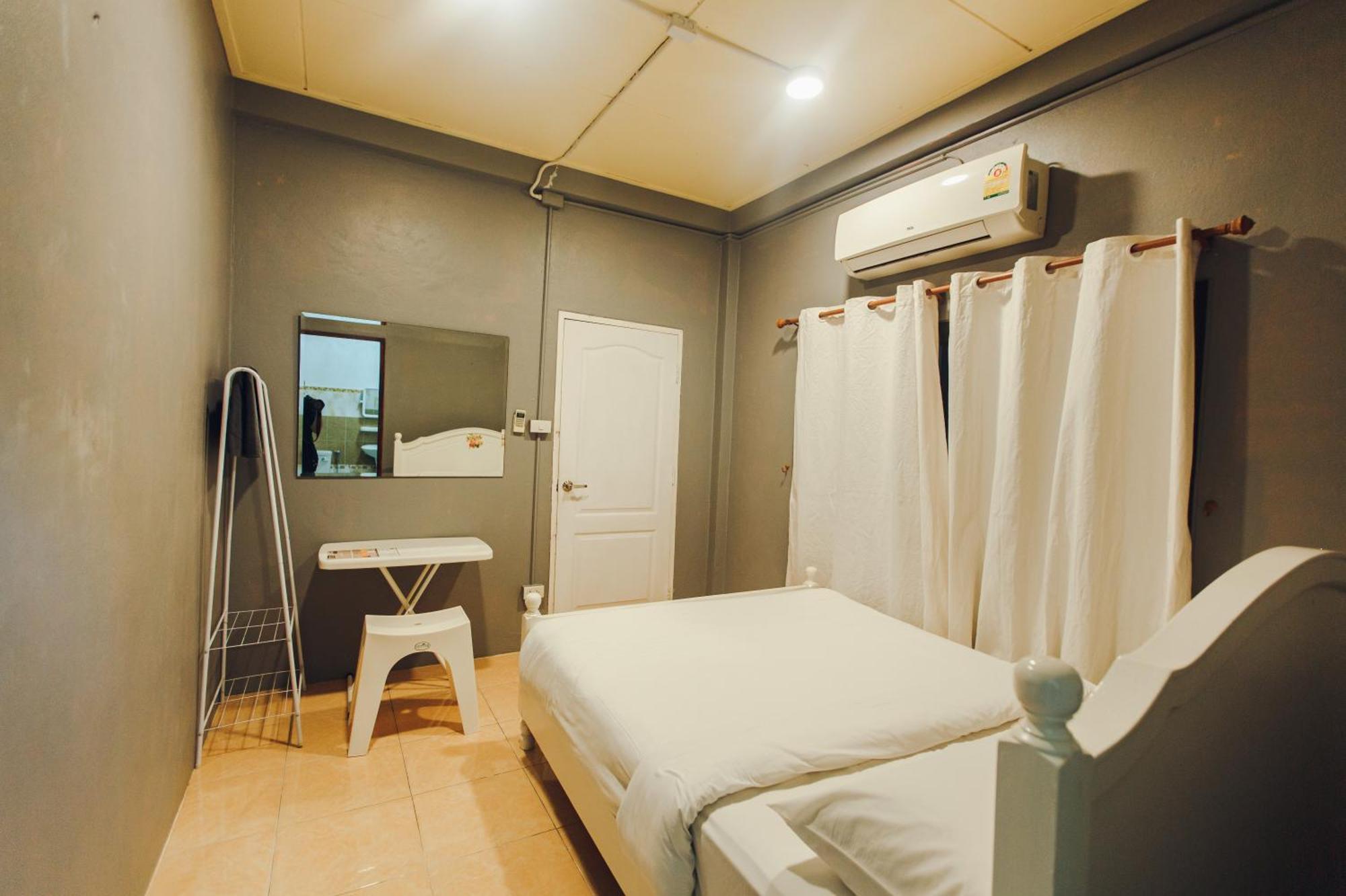 Agga Cnx Hostel Čiang Mai Exteriér fotografie