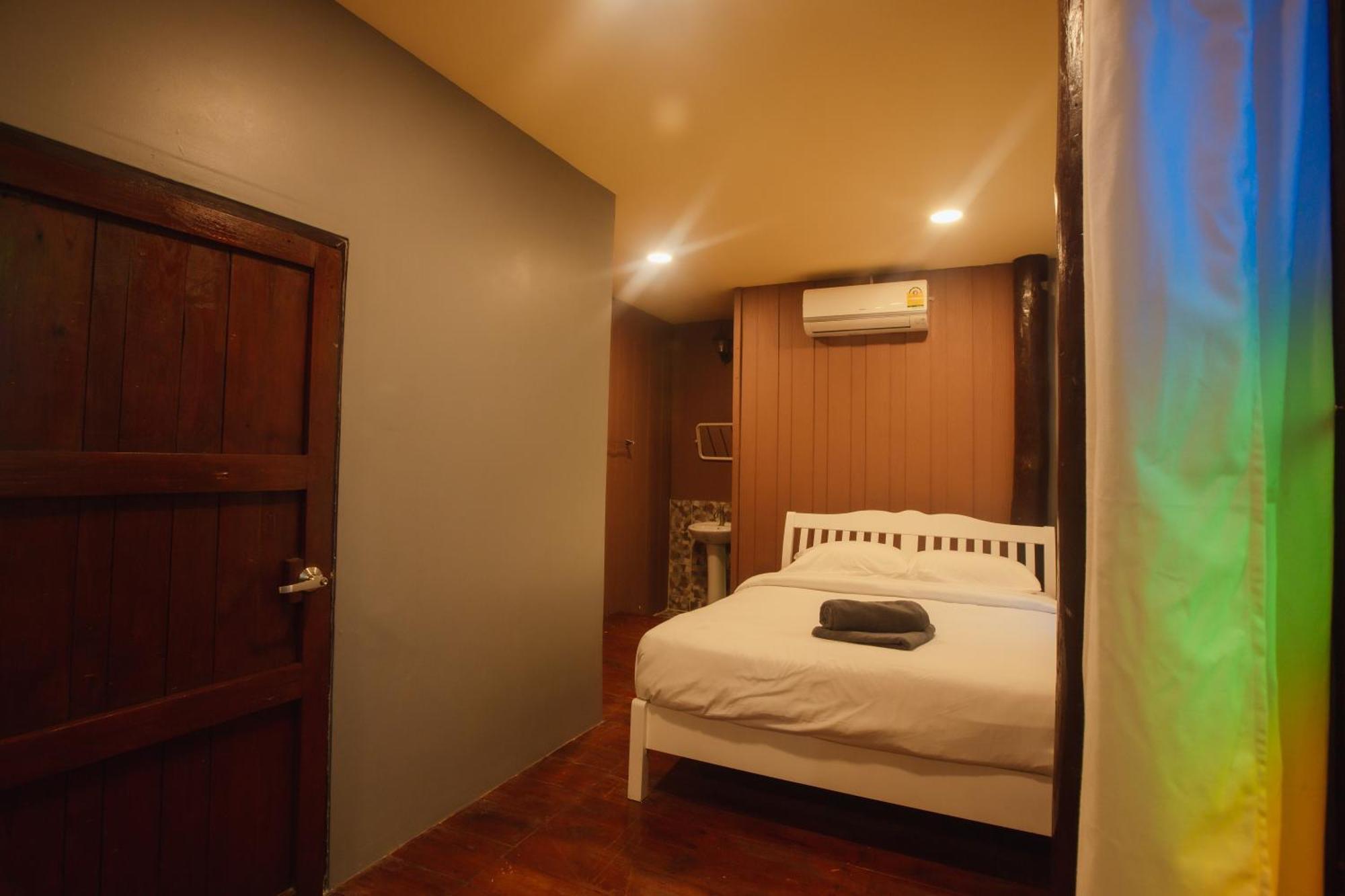 Agga Cnx Hostel Čiang Mai Exteriér fotografie